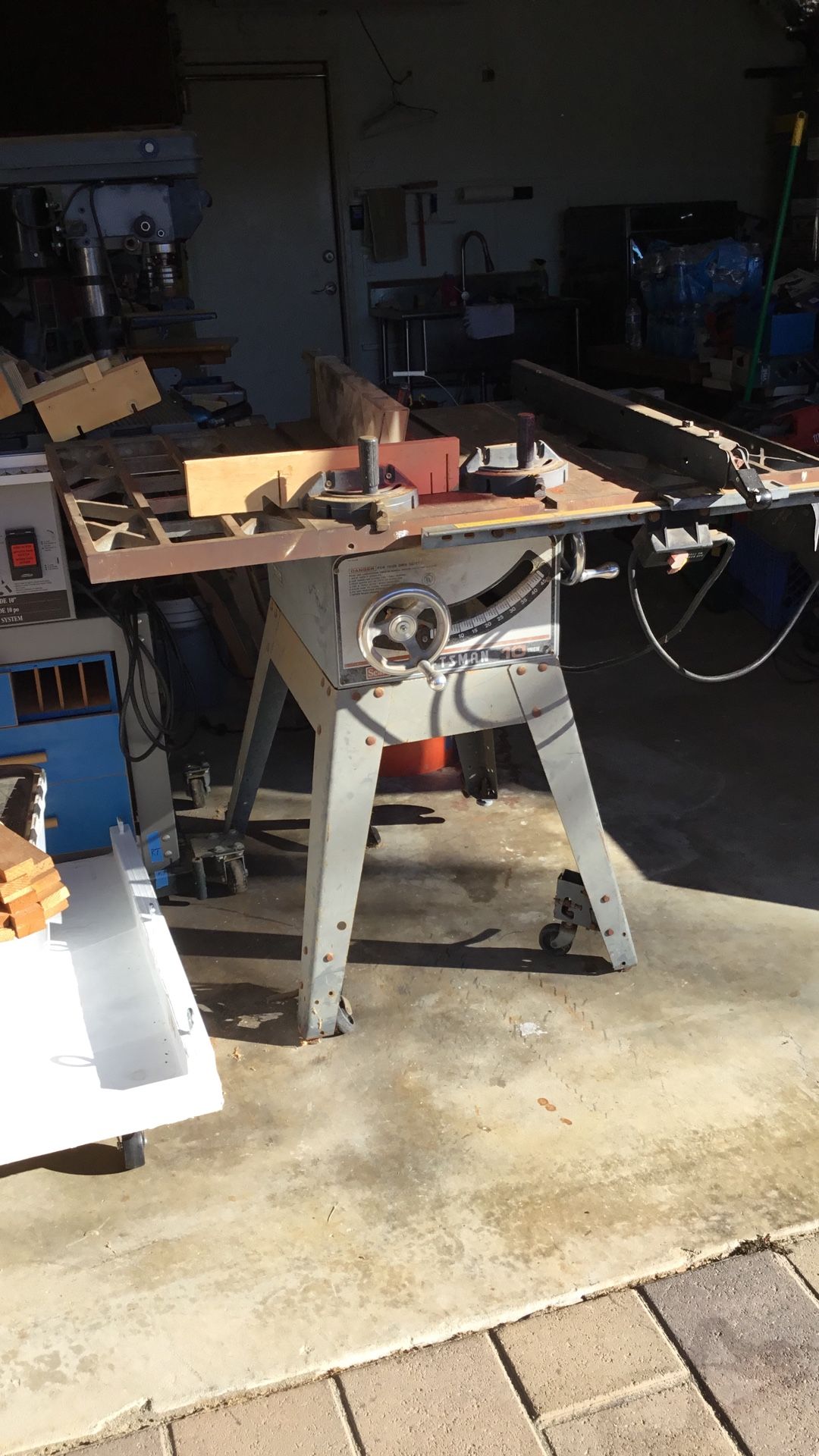 Craftman 10" Table Saw - FREE