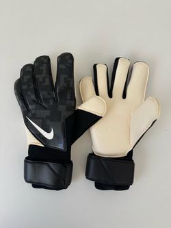 Nike Vapor Grip 3 Promo Goalkeeper Gloves Size 10.5