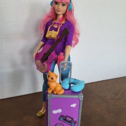 Barbie Dreamhouse Adventures Travel Daisy Doll Set