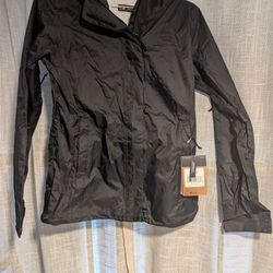 North Face Black Venture Packable Jacket S