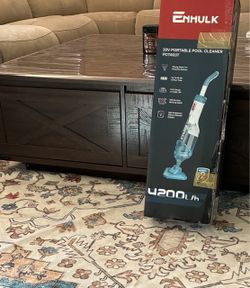Pool cleaner vacuum