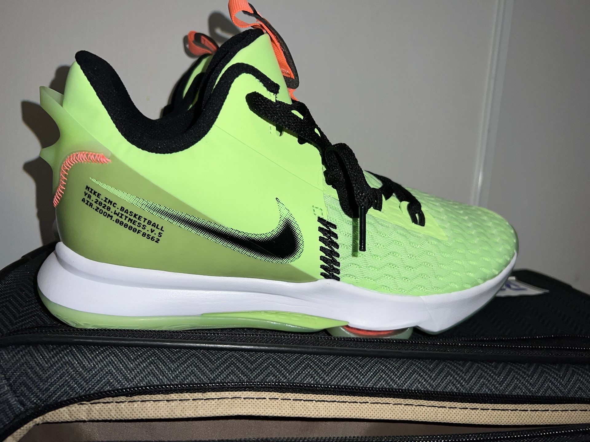 Lebron Witness Zapatos Lebron Nuevas NEW Nike LeBron Witness V