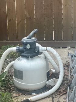 Filter system for pool