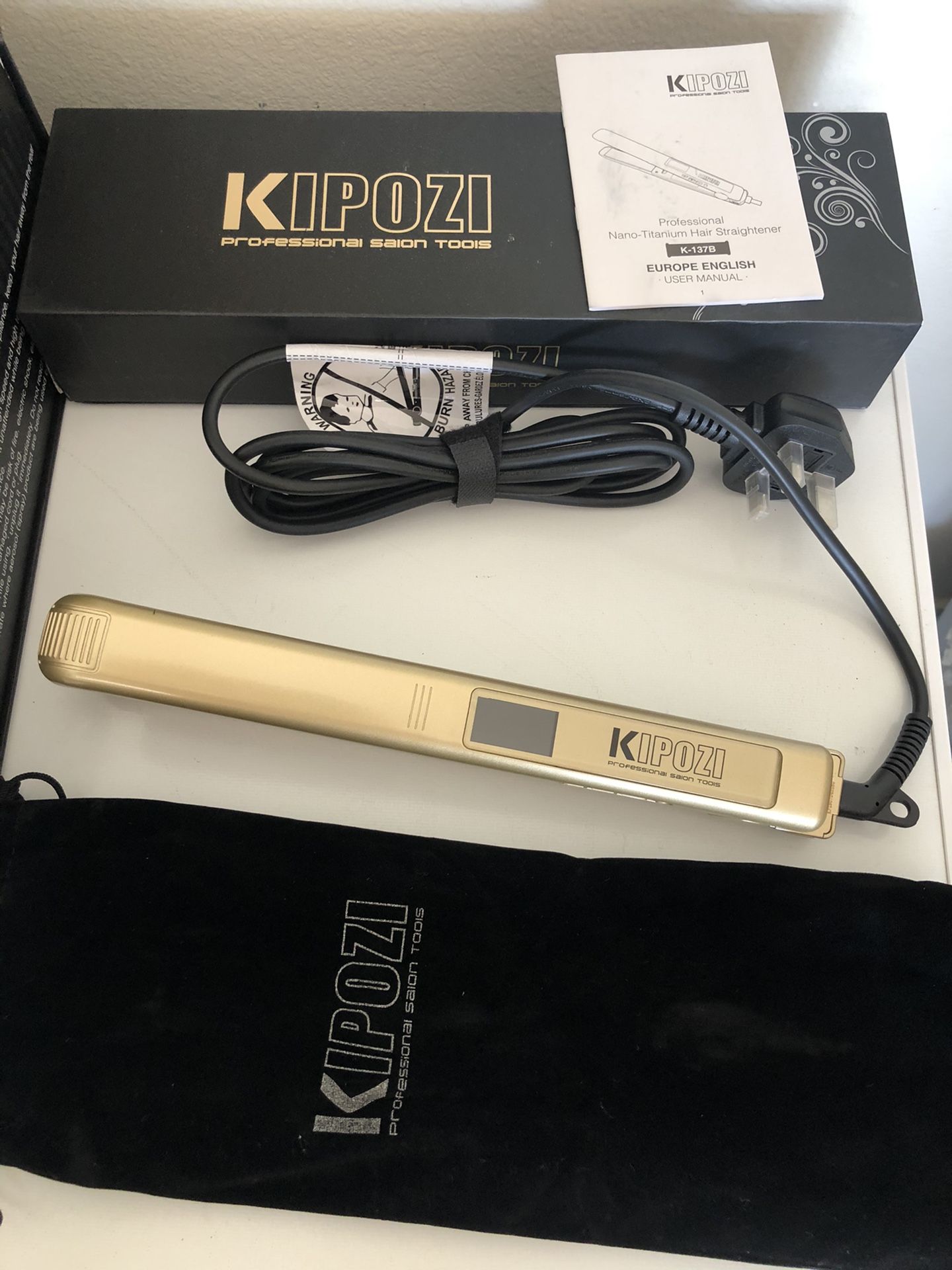 UK outlet Hair straightener