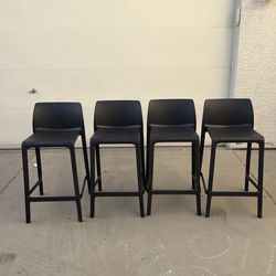 Black barstool  brand new