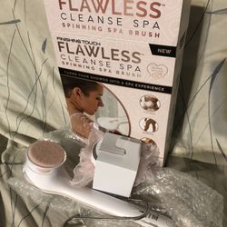 Cepillo Para Duchas NUEVO Trai Tres Cepillos NUNCA USADO 