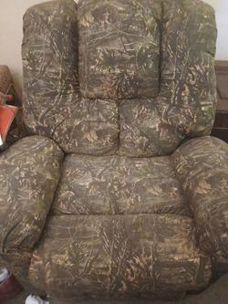 Hunter recliner chair