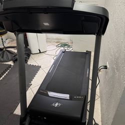I'm selling a treadmill