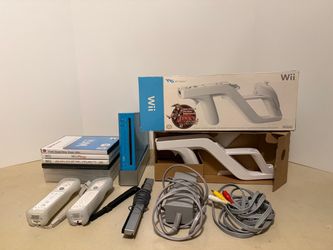 NINTENDO WII BLUE SYSTEM LOT GAMES CONTROLLERS