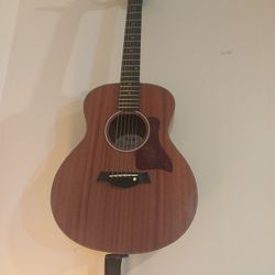 Taylor Gs Mini Solid Mahogany 