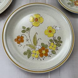 VINTAGE Sunshine Flower Hearthside Garden Festival Dinnerware Replacement 7-pc