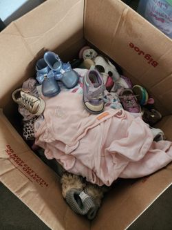 Large box of girls / baby clothes size 0 - 3t
