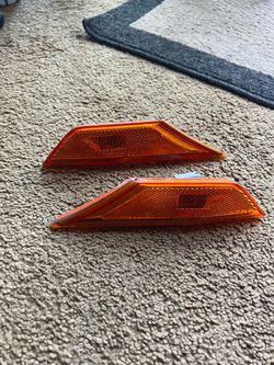 Honda Civic ‘20 Sedan OEM side markers