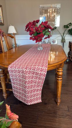 (NEW)ARHAUS “Berry Run” (reversible) red and beige patterned table runner with gold metallic accents 53” x 16”