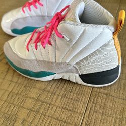 Retro Jordans 12 : Size 1Y 