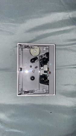 Cassatte player by Fiio check bio