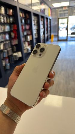 iPhone 15 pro max 256Gb