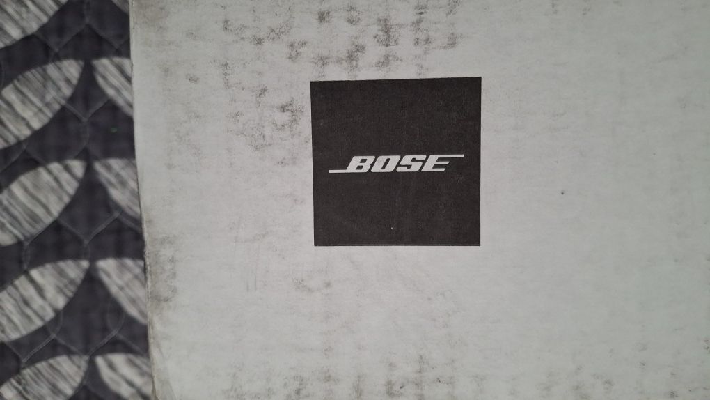 Bose 550 Soundbar Speaker Surround Sound Home Entertainment