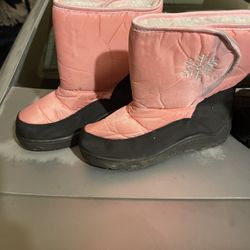 Snow Boots