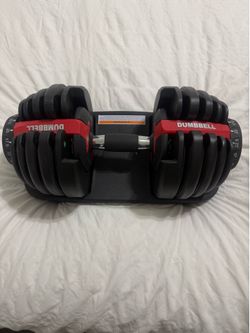 Adjustable dumbbell