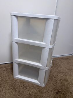 Plastic drawer