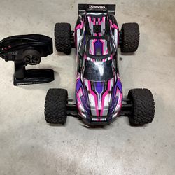 Traxxis rustler vxl 4x4