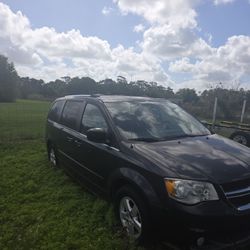 2011 Dodge Grand Caravan