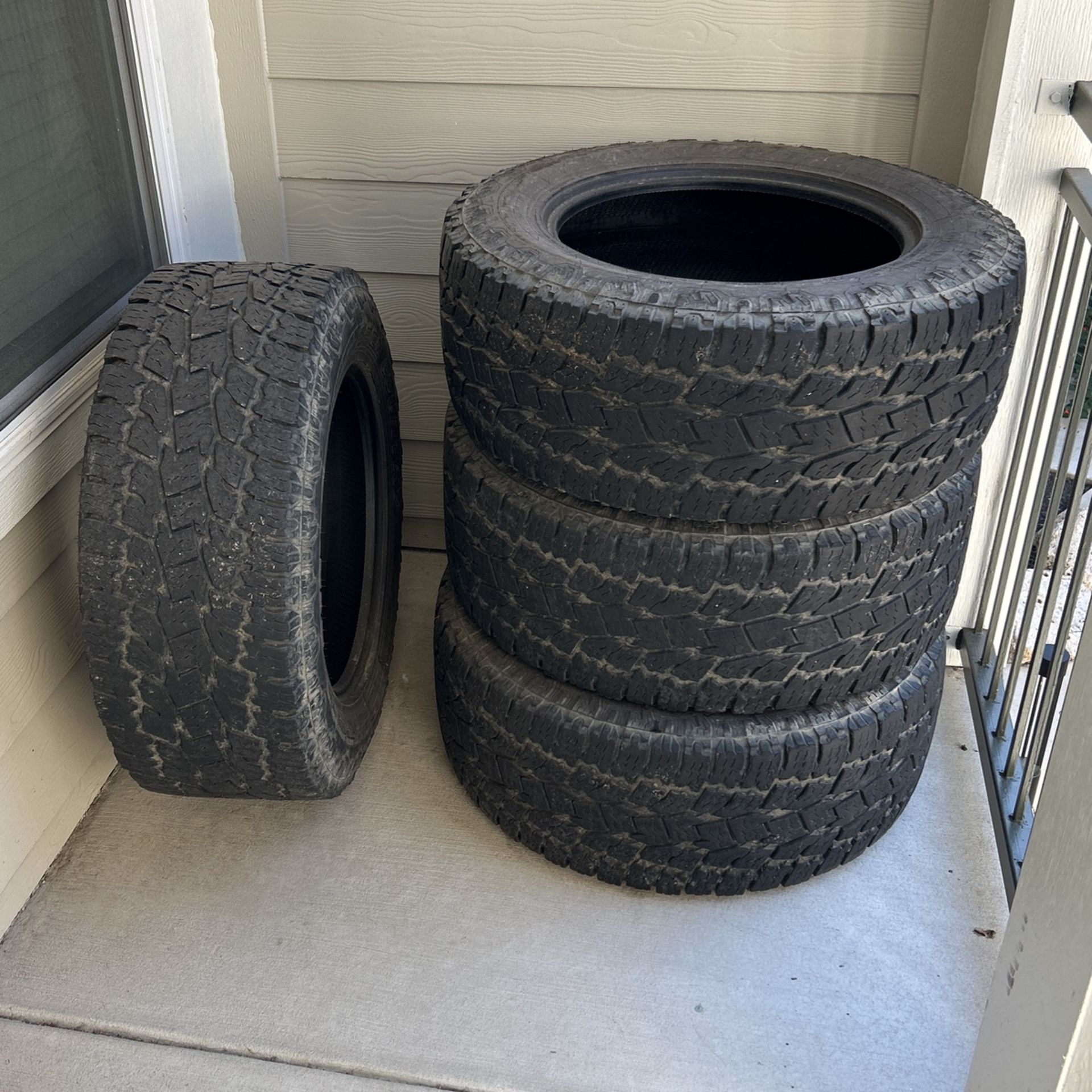  40 toyo a t 35x12 50r20lt for sale in san antonio tx offerup