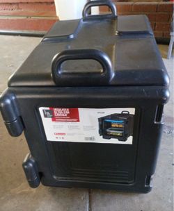 Insulated pan carrier