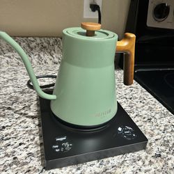 Electric Kettle With Keep Warm Function