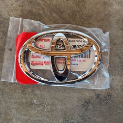 Toyota Emblem