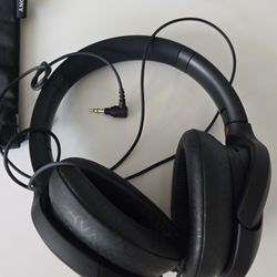Sony Noise Canceling Headphones