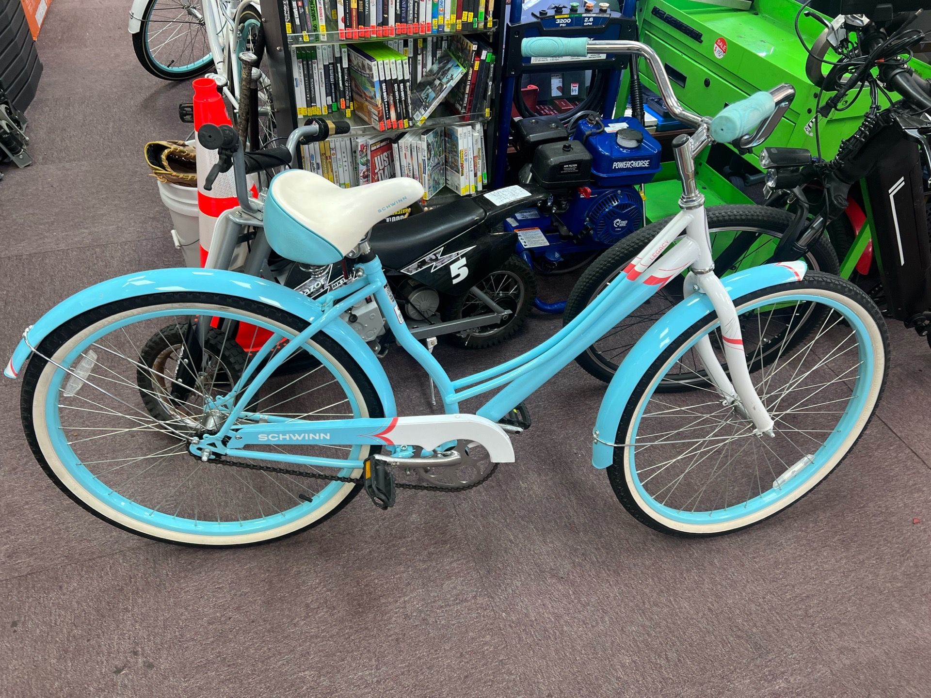 Schwinn Legacy Women's 26" Cruiser Bike