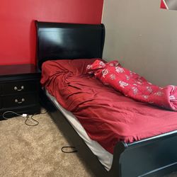 5 Piece Black Bedroom Set