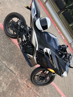 2023 Kawasaki Ninja 400 ABS