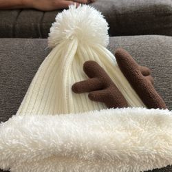 reindeer beanie didn't wear
