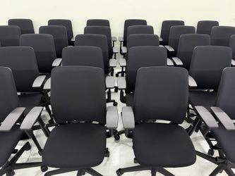 STEELCASE AMIA CHAIRS FULLY LOADED IN LIKE NEW CONDITION $400 EACH DELIVERY AVAILABLE