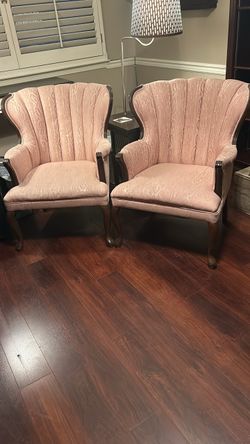Set of arm chairs