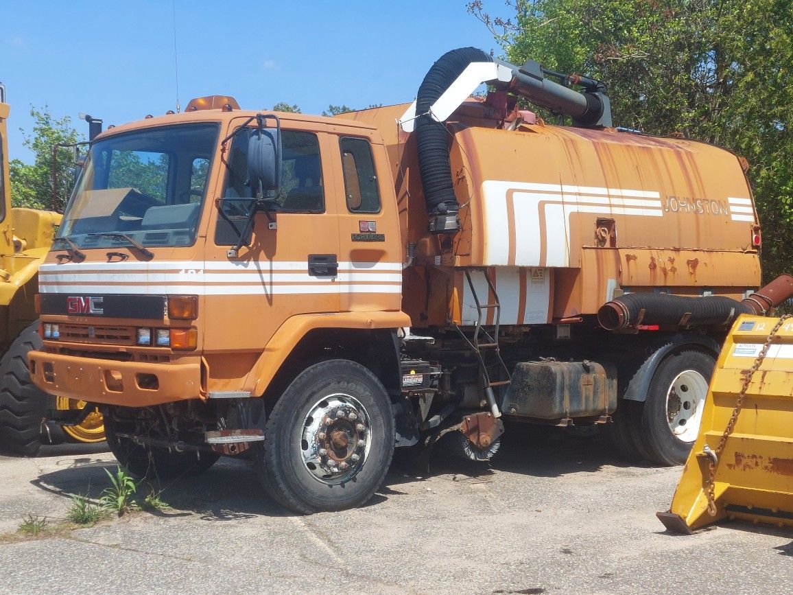 1991 GMC Forward 7000 Cab And Chasis