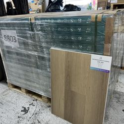 Water Resistance Laminate Premium Flooring 12 mm $1.59 