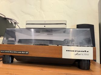 Marantz Model 6300 Direct Drive Turntable - Walnut / Silver