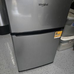 Whirlpool Mini Fridge and Freezer