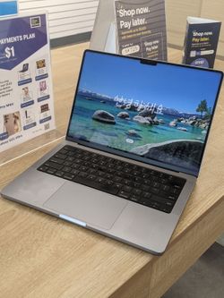 Apple - MacBook Pro 14" Laptop