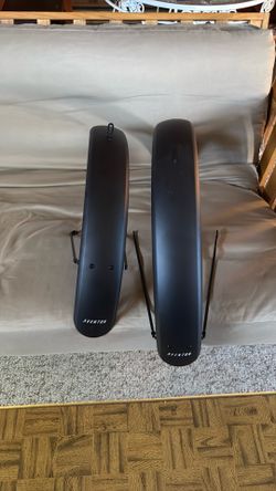 Stock Aventon M fenders