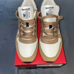 Reebok Shoes Size 7 