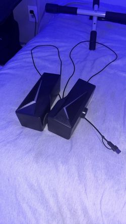 Bluetooth computer speakers