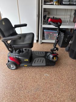 Mobility scooter  Golden Buzz XL Power Mobility Scooter
