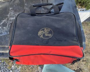 Bass Pro rig bag