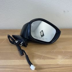 Passenger Side Mirror OEM 2022 Honda Civic , Plastic Cover Is Missing