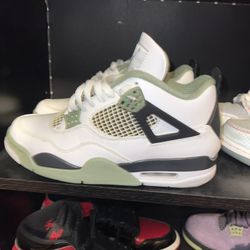 Sea Foam Retro 4’s